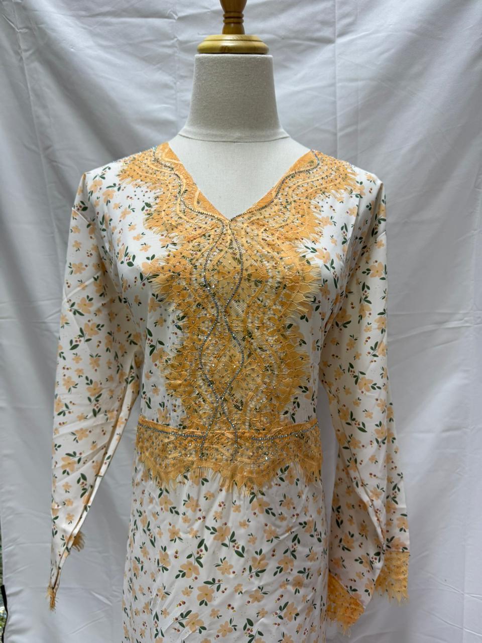 Skada Full sleeve - Light gold color